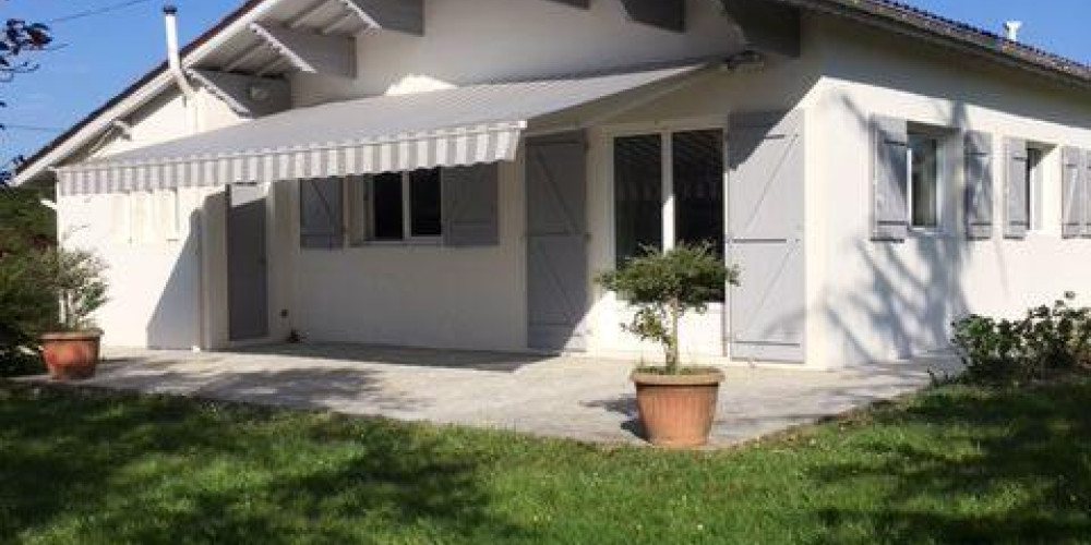 maison à ST LOUBOUER (40320)